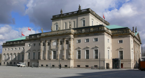 Berlin Staatsoper Unter den Linden Seite